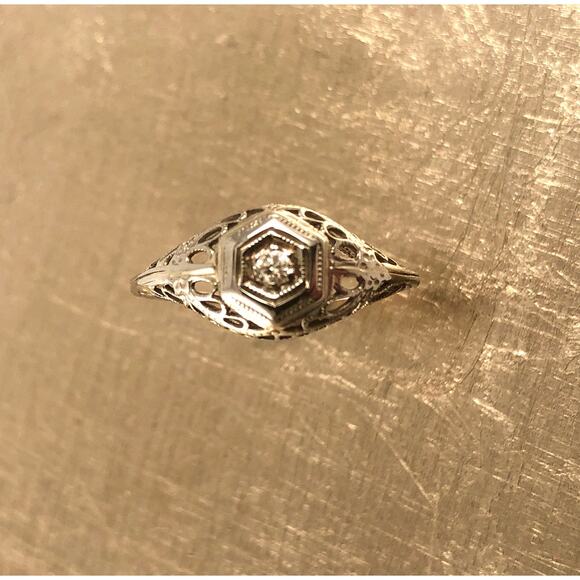 Antique Intricate White Gold Diamond Ring Deco